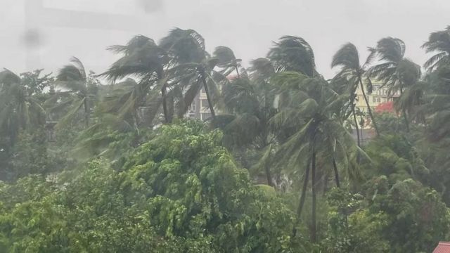 إعصار "موكا" يفتك بولاية راخين.. وفيديو يرصد أجواء الرعب